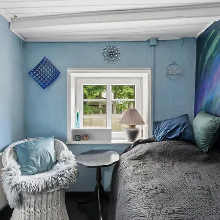 Idyllic Old With Ceilings *